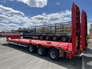 Низкорамный полуприцеп-тяжеловоз 94183-010