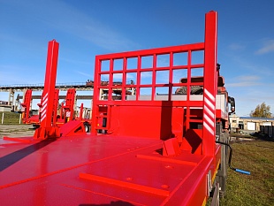 Высокорамный полуприцеп-тяжеловоз Политранс 94163-050